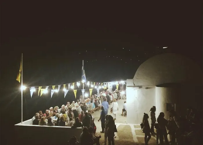 The Oceanographer's Home, A Chora Hideaway Nyaraló Szérifosz